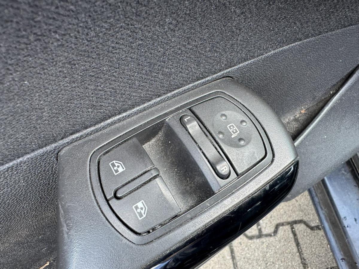 Opel Corsa D original Au&szlig;enspiegel links elektrisch verstellbar Z20R Saphirschwarz Metallic Bj.2008